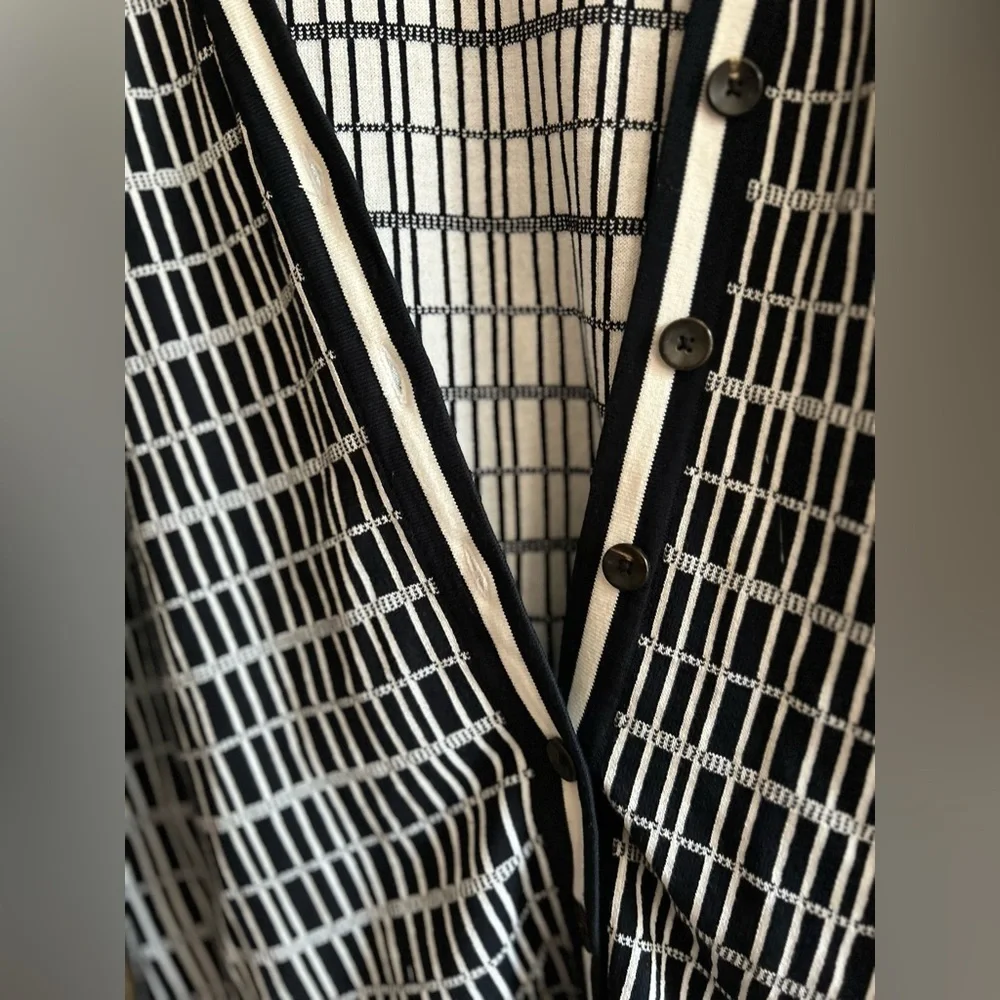 Brooks brothers size medium coastal grandma sweater - Picture 7 of 13